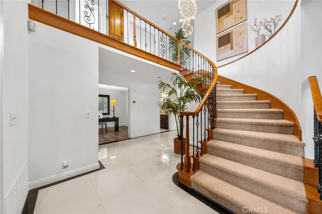 1111 Camino Del Cerritos