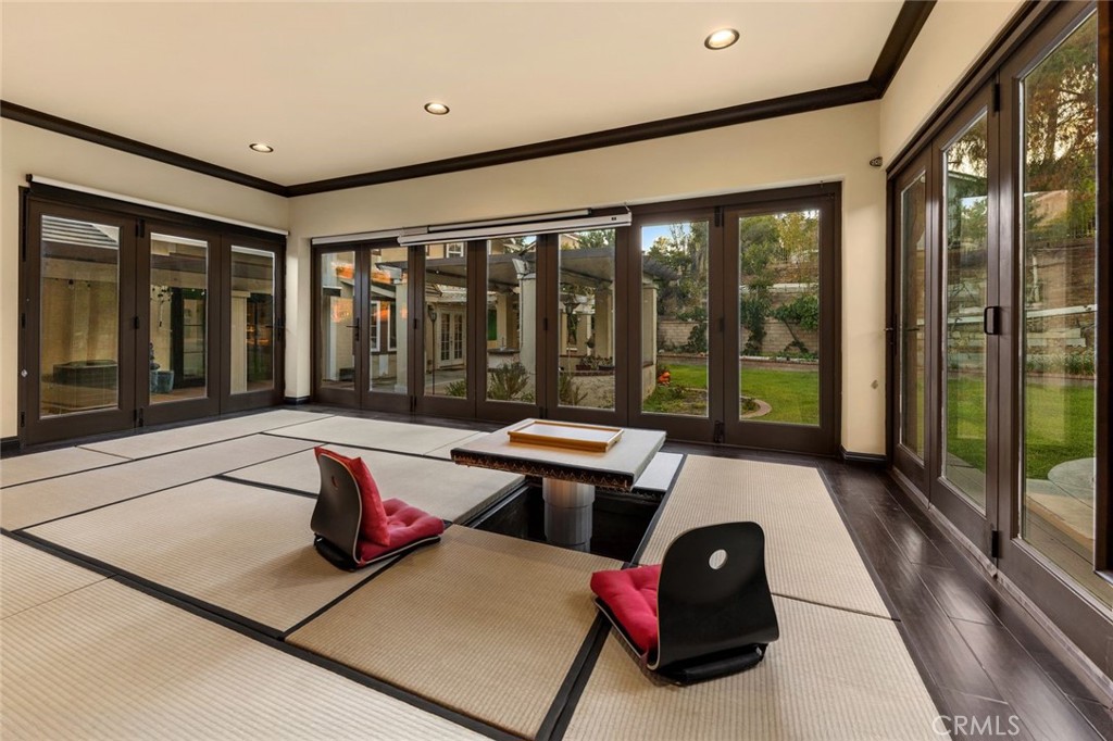 1111 Camino Del Cerritos
