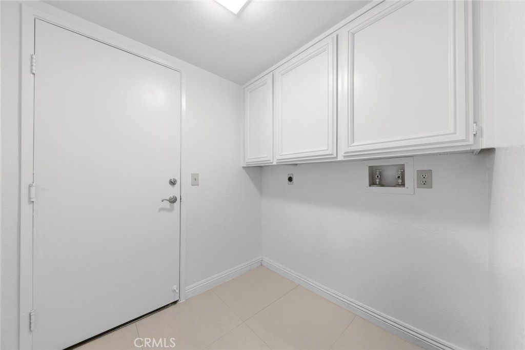 1111 Camino Del Cerritos