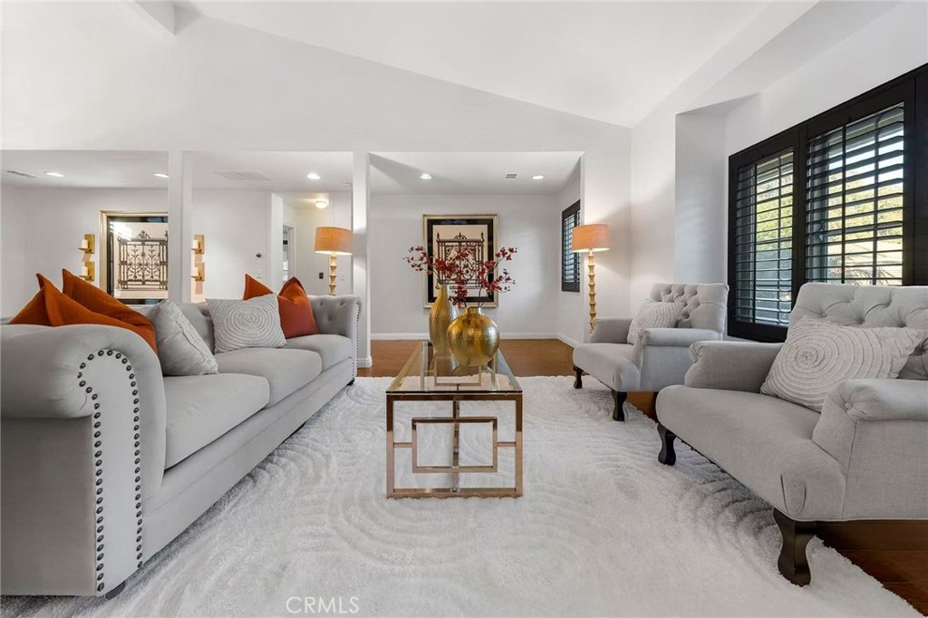 1111 Camino Del Cerritos