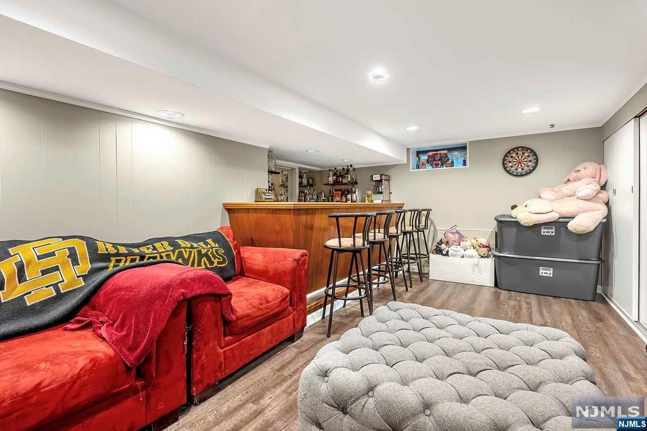 756 Schaefer Avenue