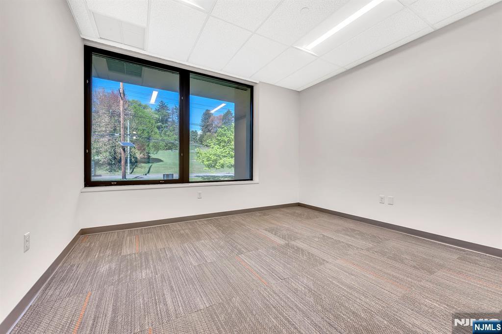 690 Kinderkamack Road 203