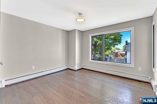 420 Glen Avenue A