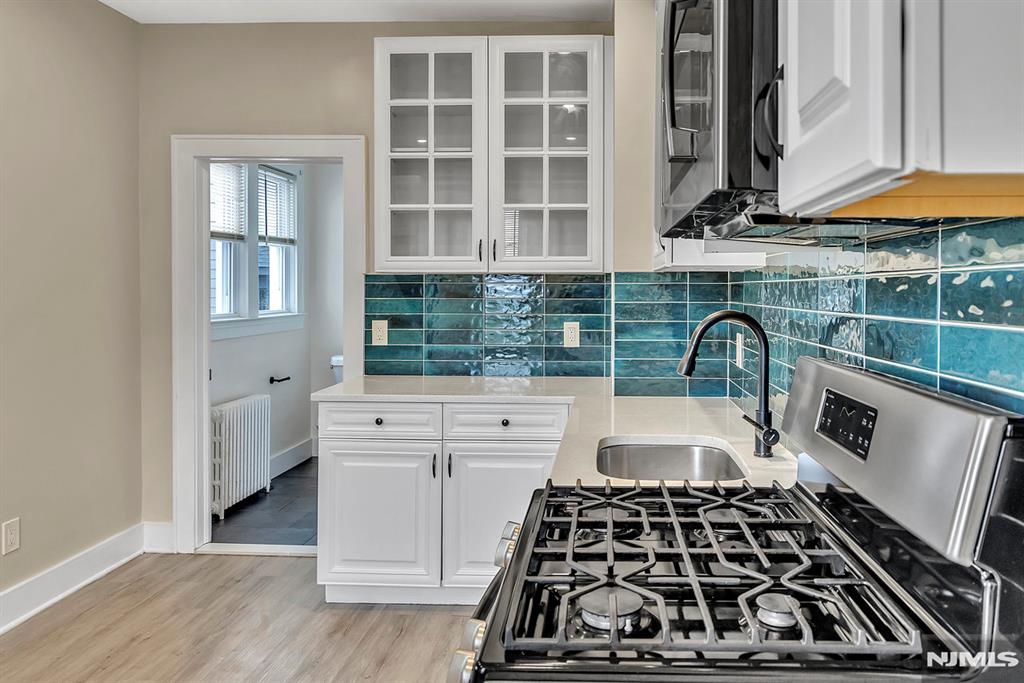 216 Phillips Avenue 1FL