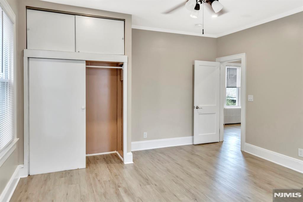 216 Phillips Avenue 1FL