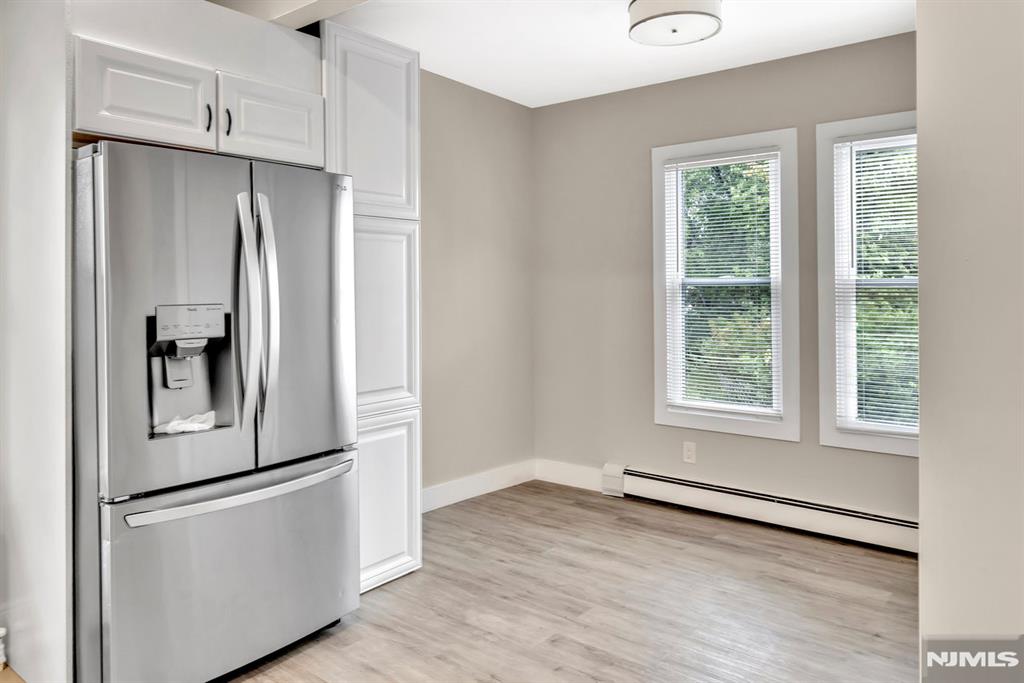 216 Phillips Avenue 1FL