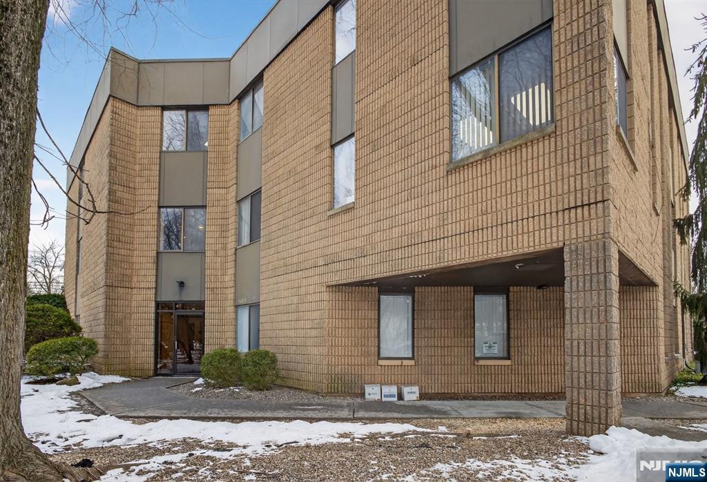 500 Piermont Road 103