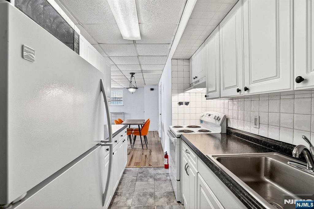 2148 South Street Ground