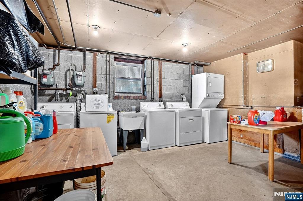 2148 South Street Ground