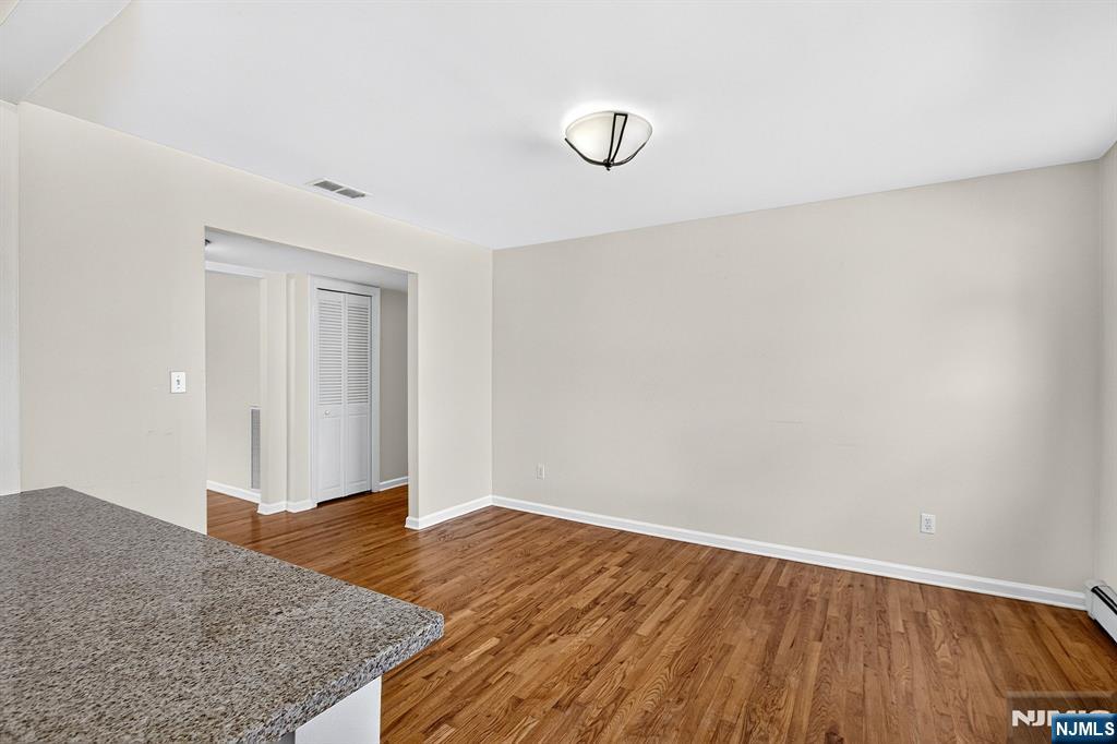 437 2nd Street