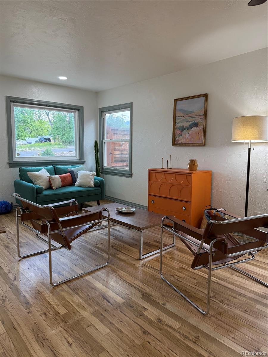 520 W San Miguel Street