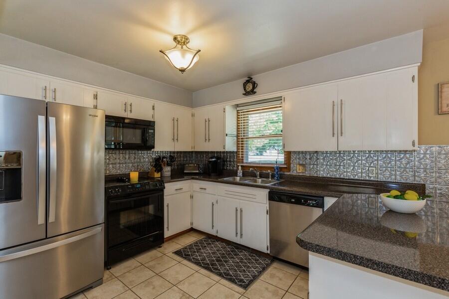 1860 Arcadia Drive, St. Joseph