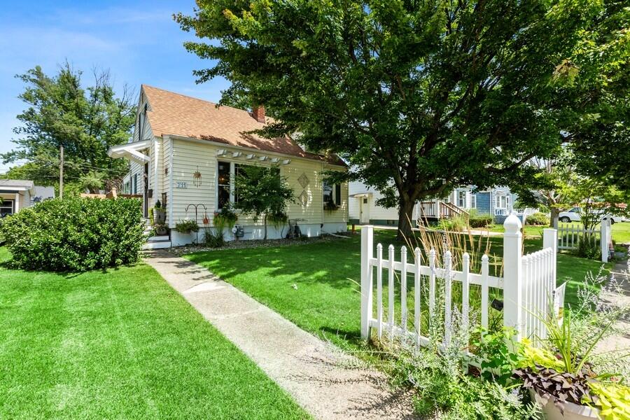 711 Botham Avenue, St. Joseph