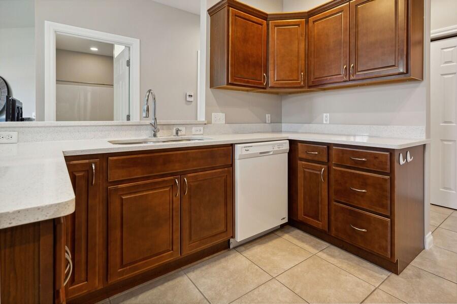 1714 Peachtree Path