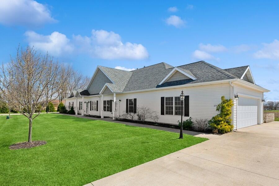 1714 Peachtree Path
