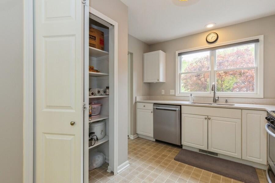 1411 Whispering Trail