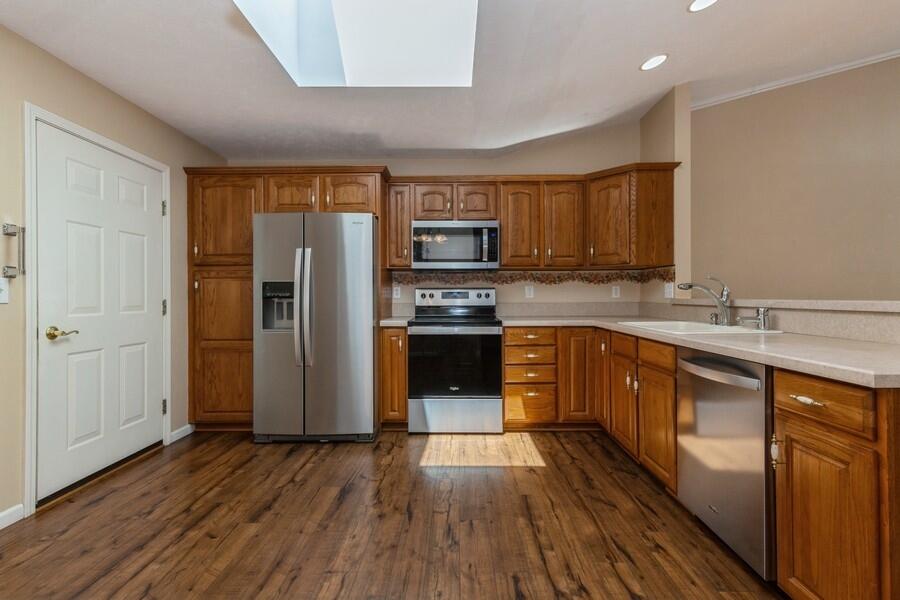 5553 Ivy Path