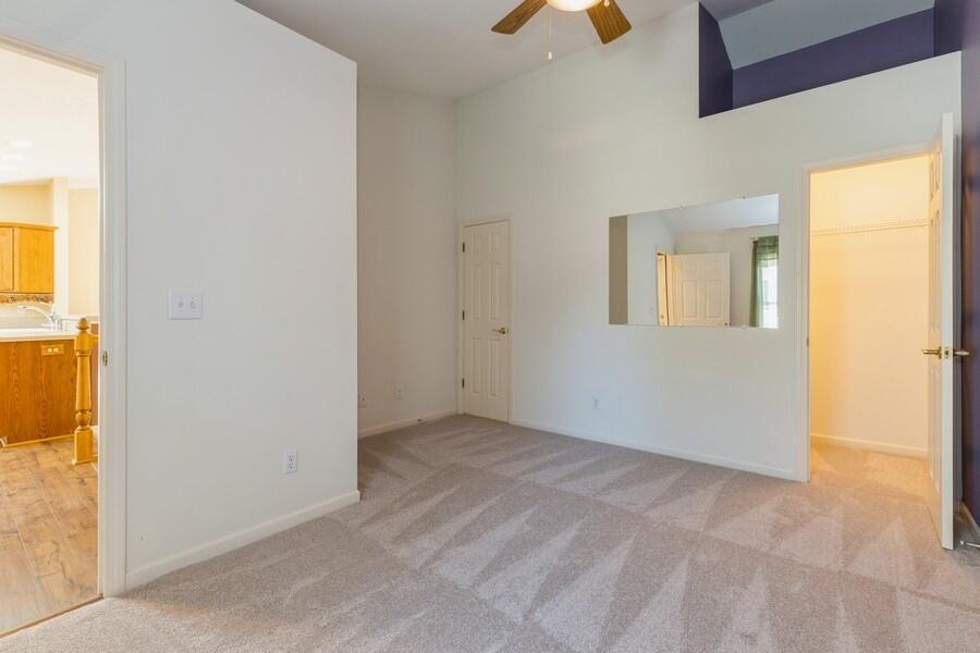 5553 Ivy Path