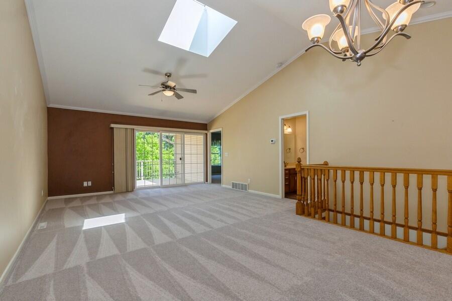 5553 Ivy Path