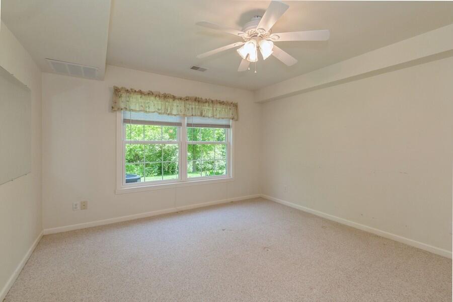 5553 Ivy Path