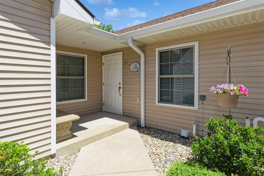 5553 Ivy Path