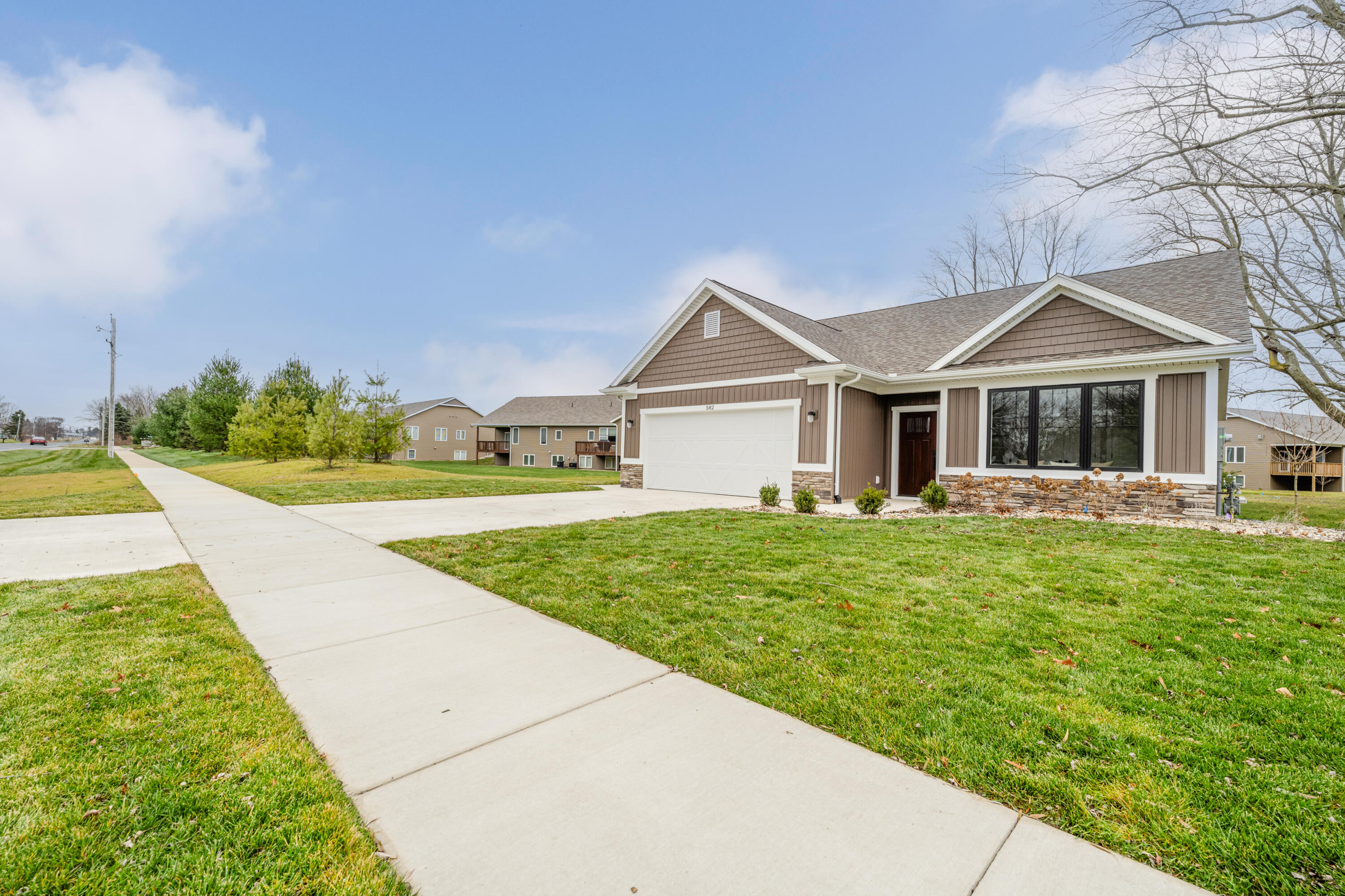 582 Maiden Lane, St. Joseph