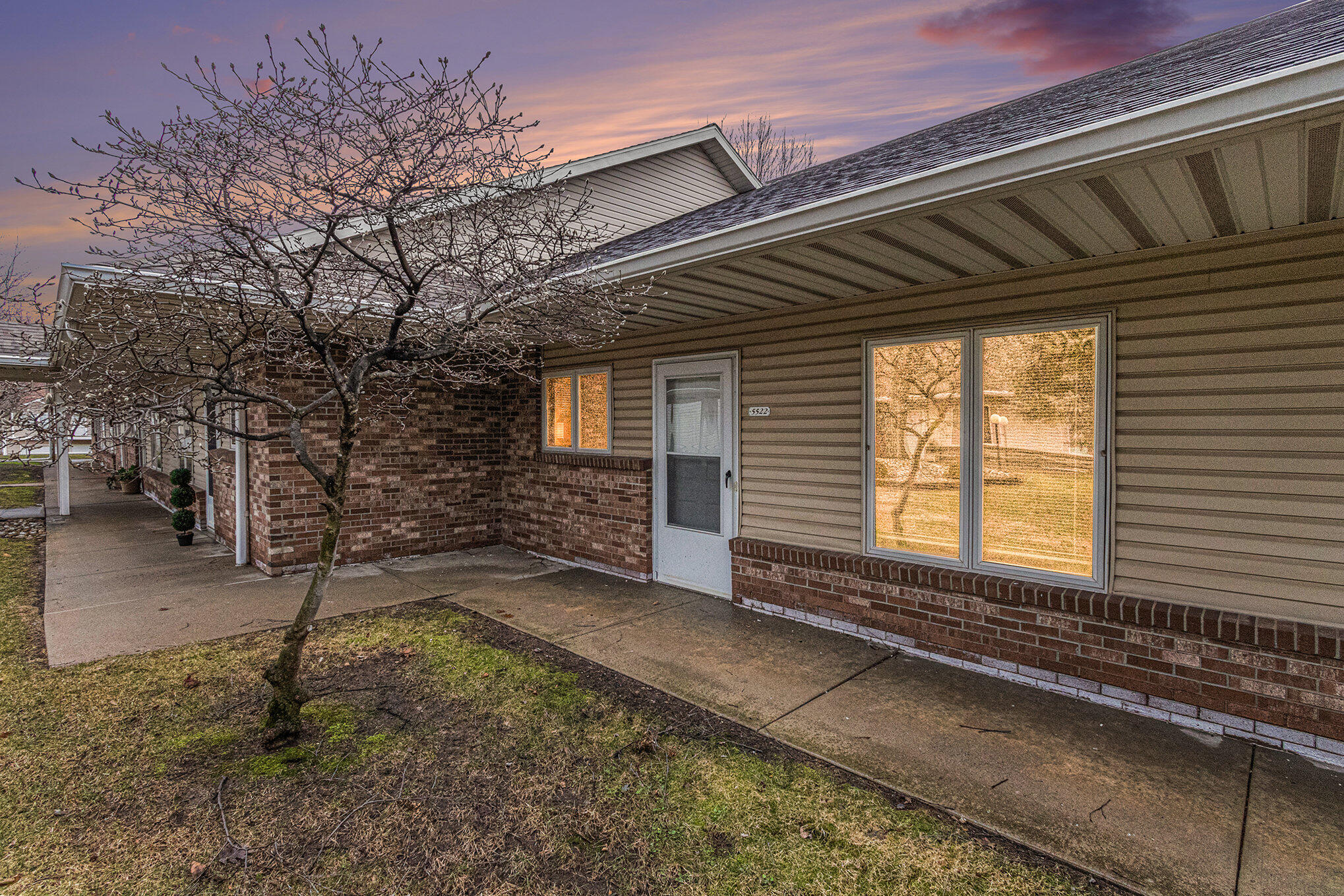 5522 Ivy Drive