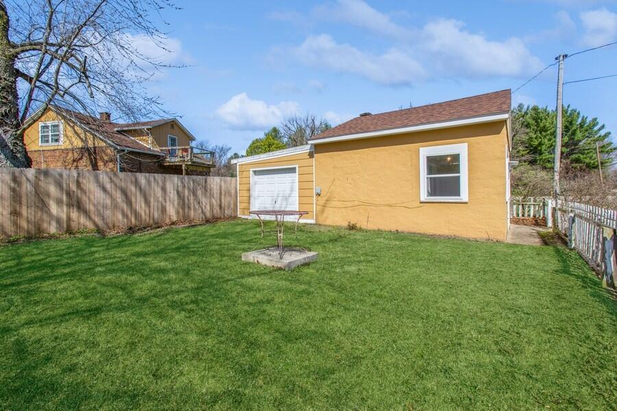 7321 Harbert Road