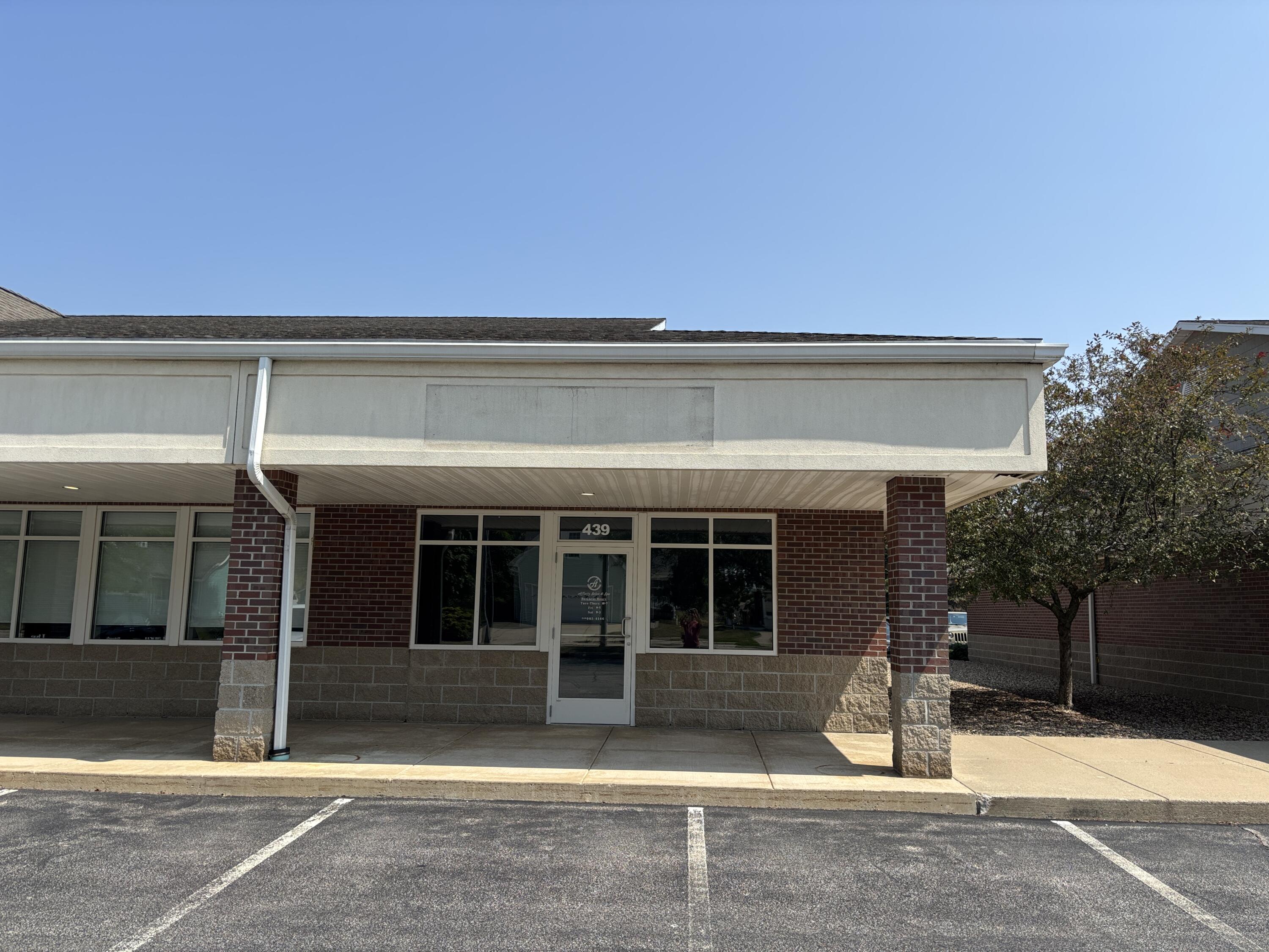 439 Upton Drive, 6, St. Joseph Unit: 6