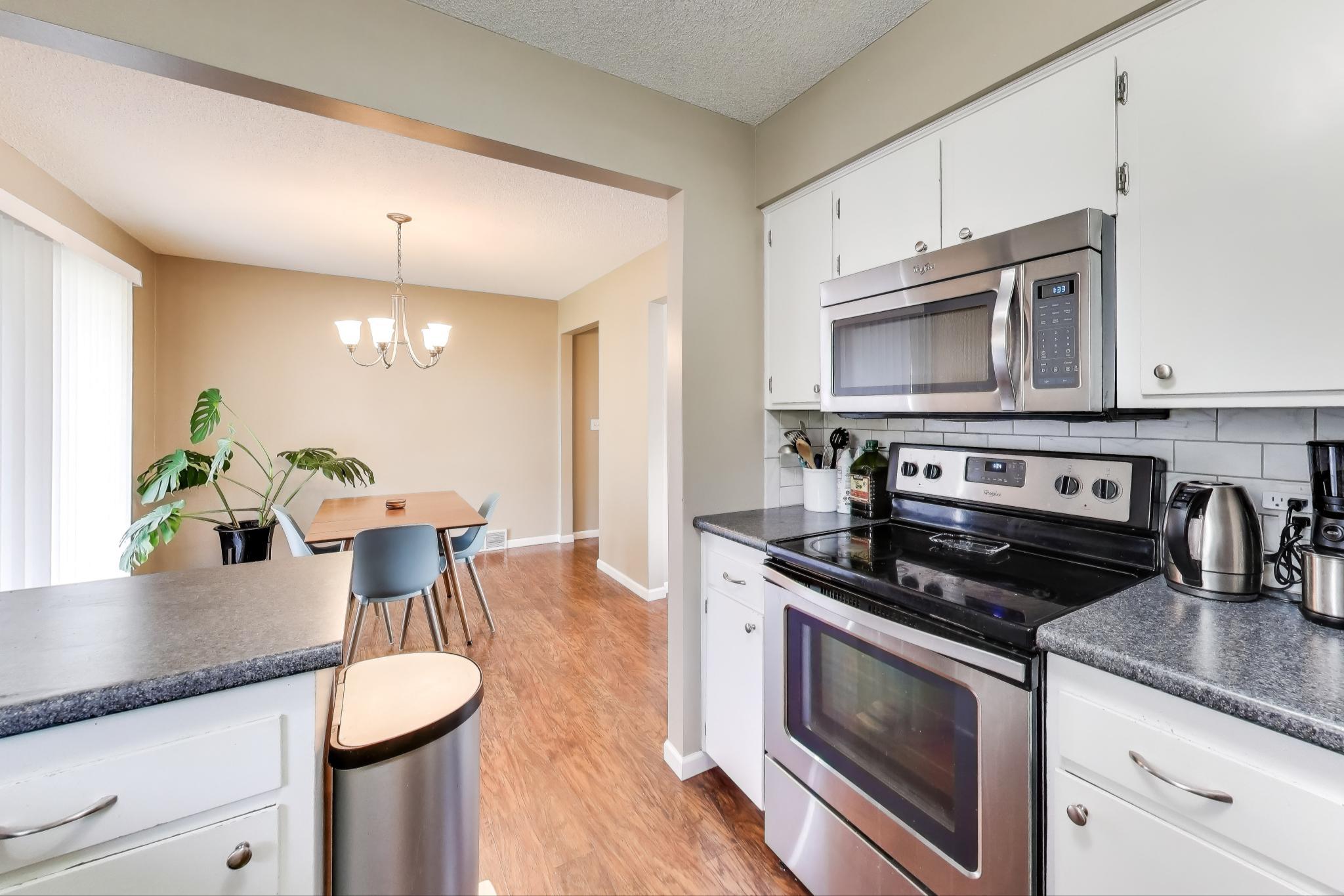 1405 Manley Court, St. Joseph