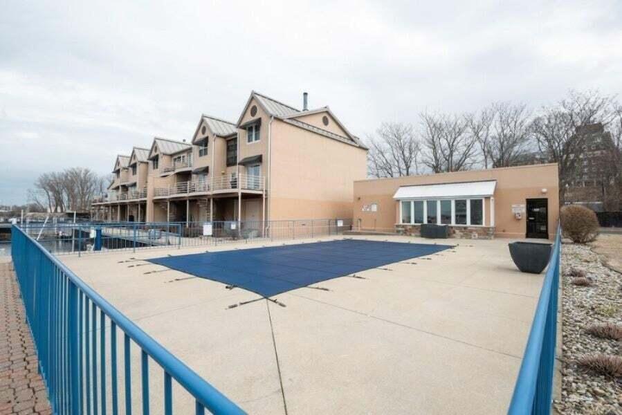 312 Water Street 47, St. Joseph Unit: 47