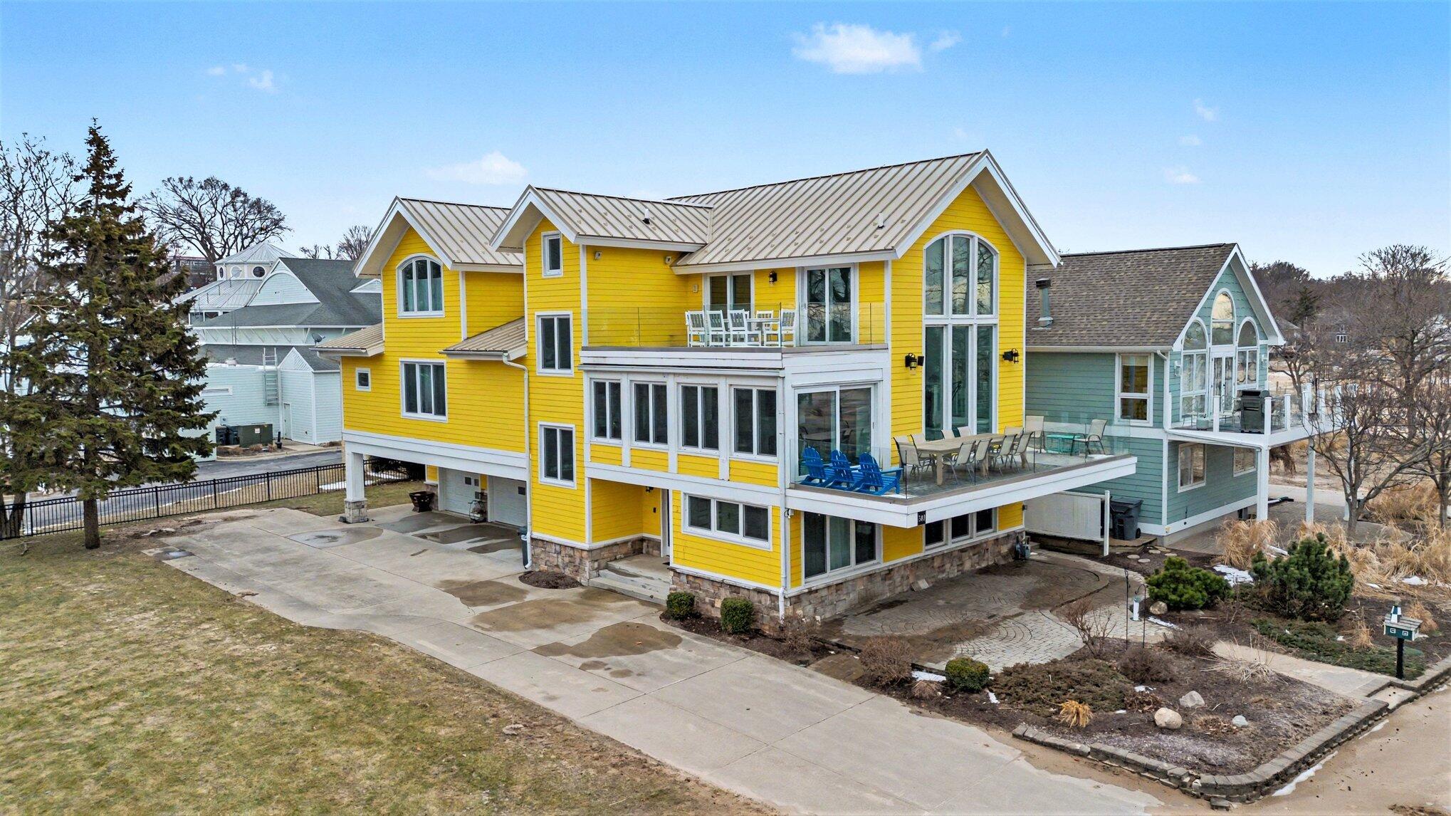 340 Lake Street, St. Joseph