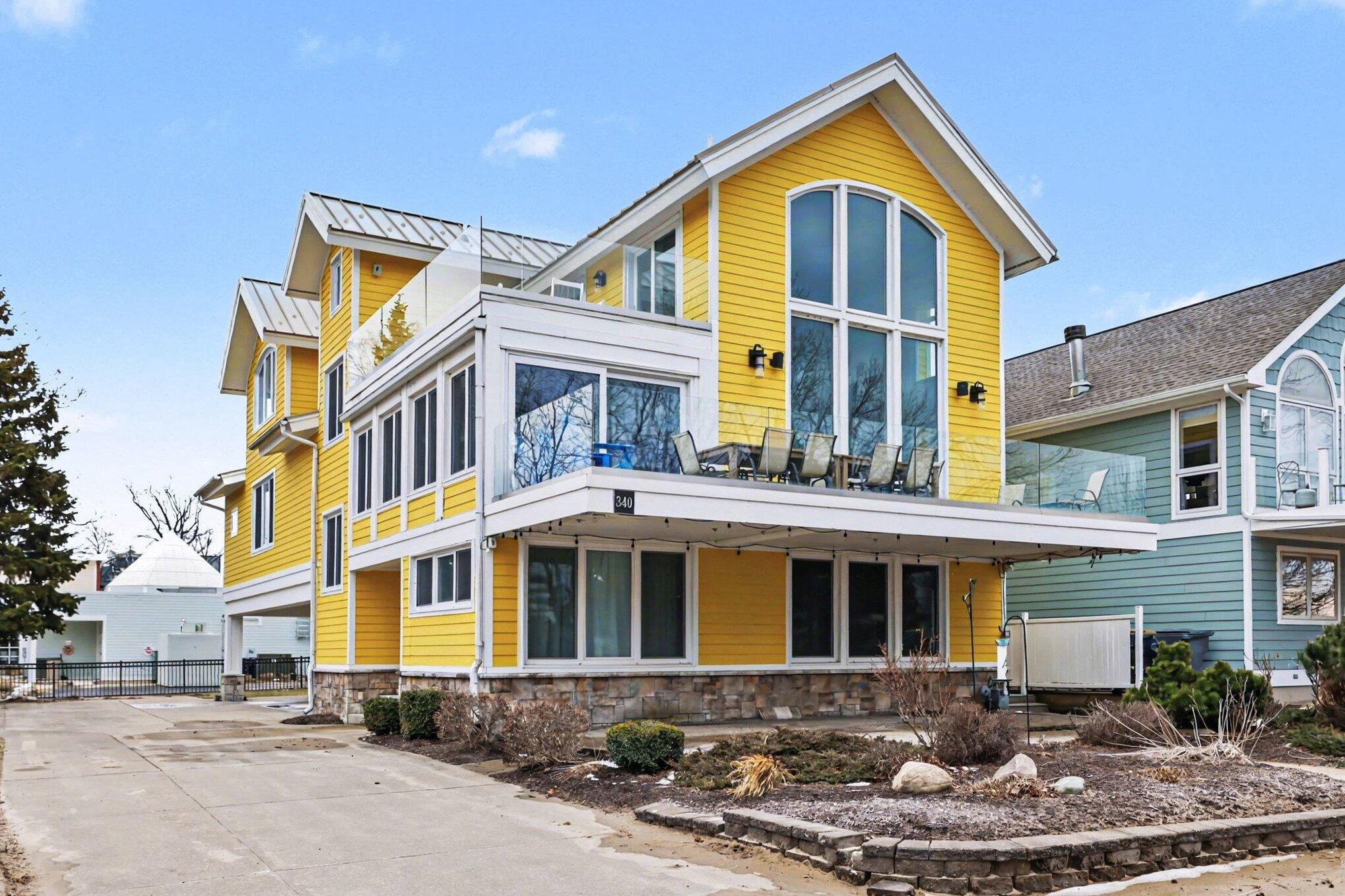 340 Lake Street, St. Joseph