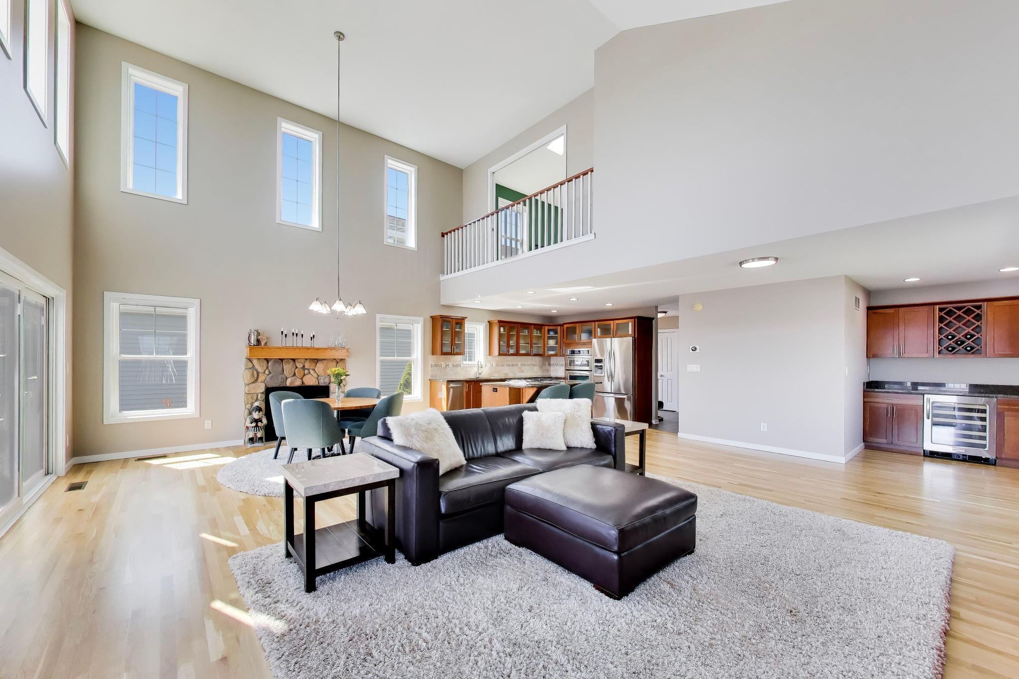 425 Island Pointe Drive, St. Joseph