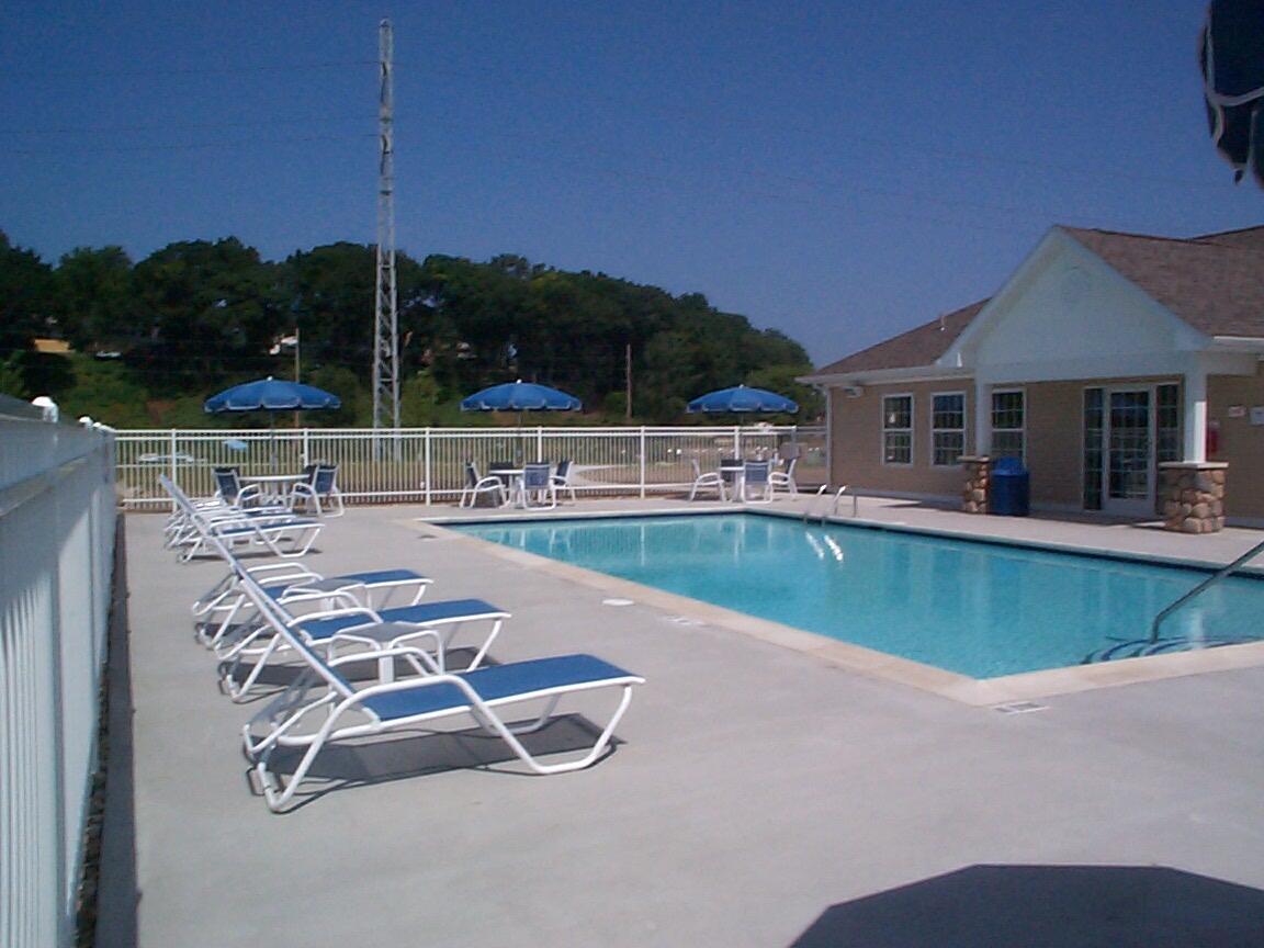 425 Island Pointe Drive, St. Joseph