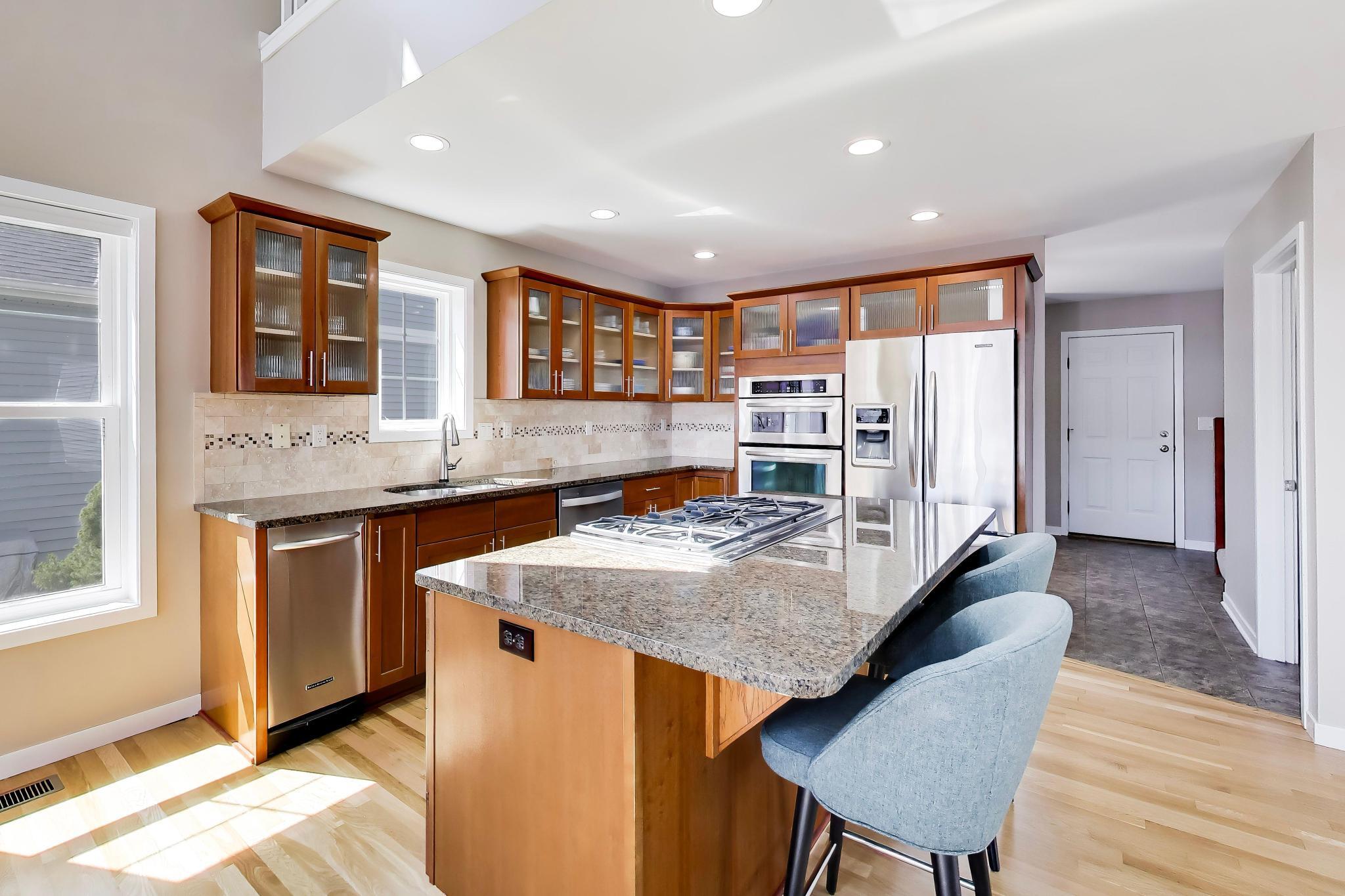 425 Island Pointe Drive, St. Joseph