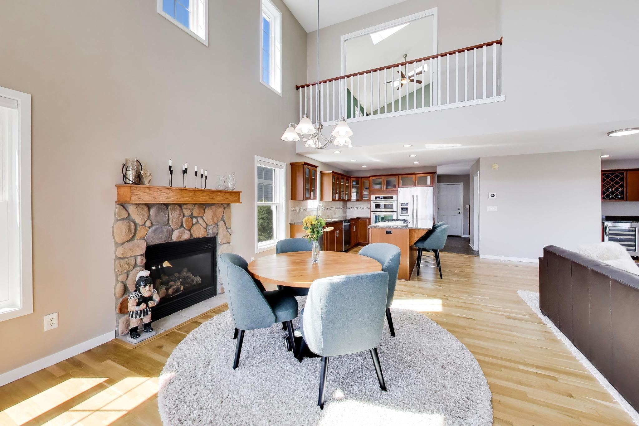 425 Island Pointe Drive, St. Joseph