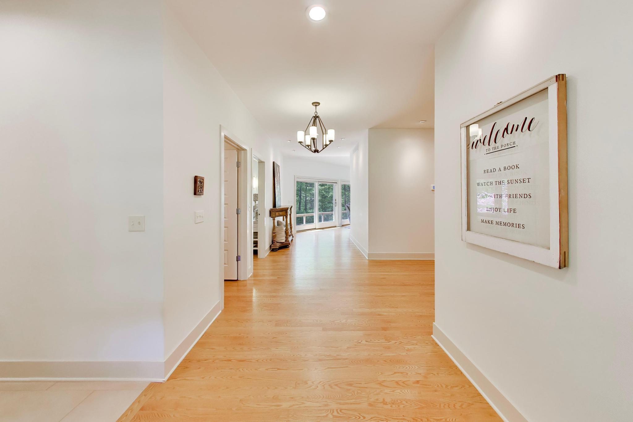 5499 Topanga Drive