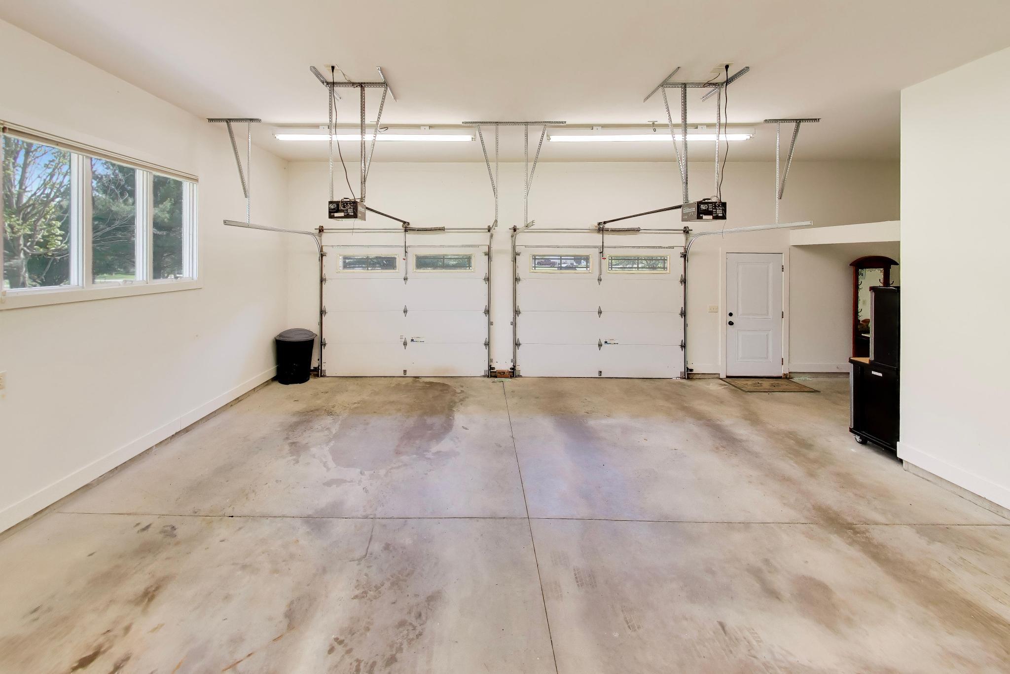 5499 Topanga Drive