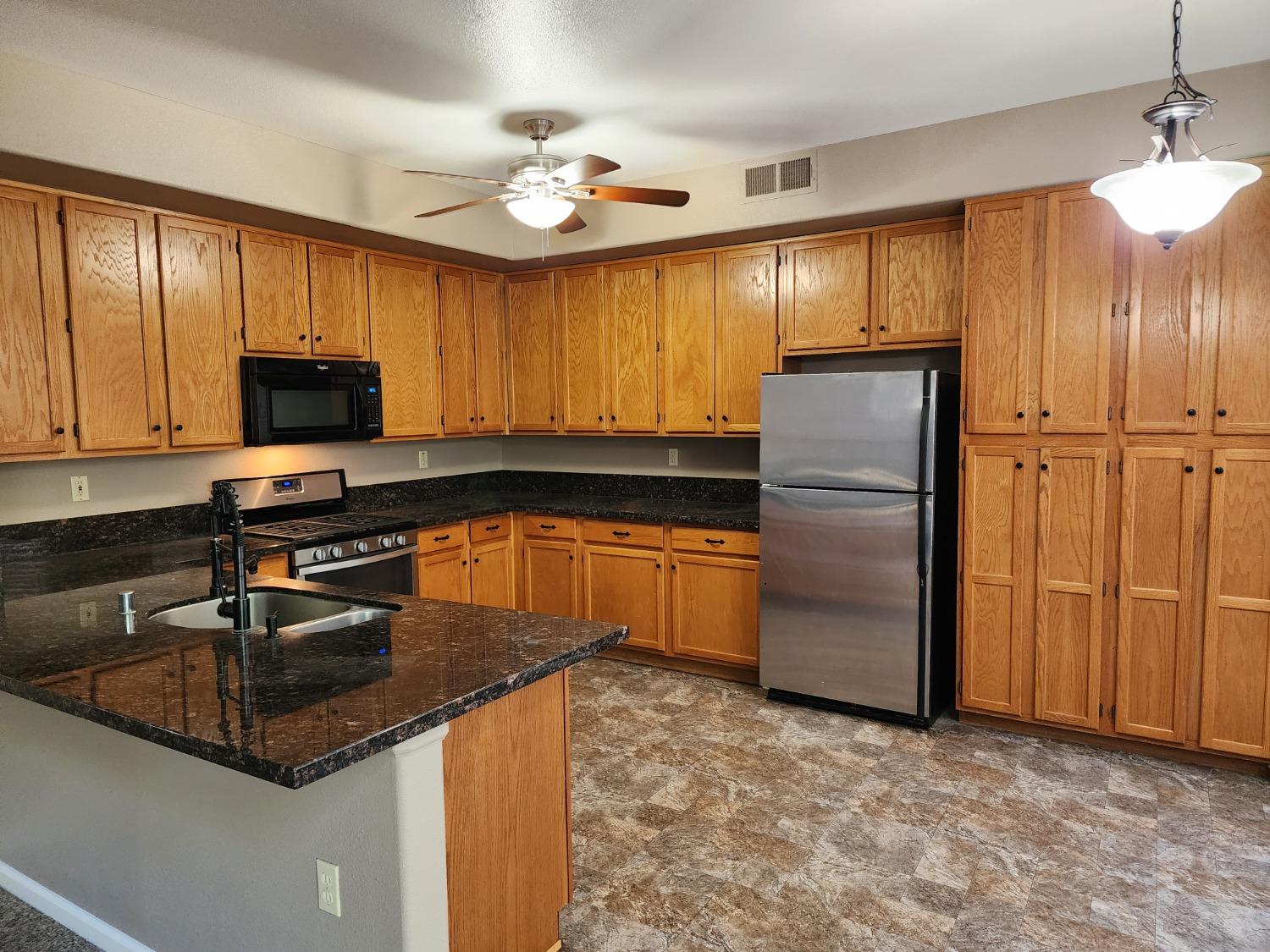 4609 WINTER OAK Way