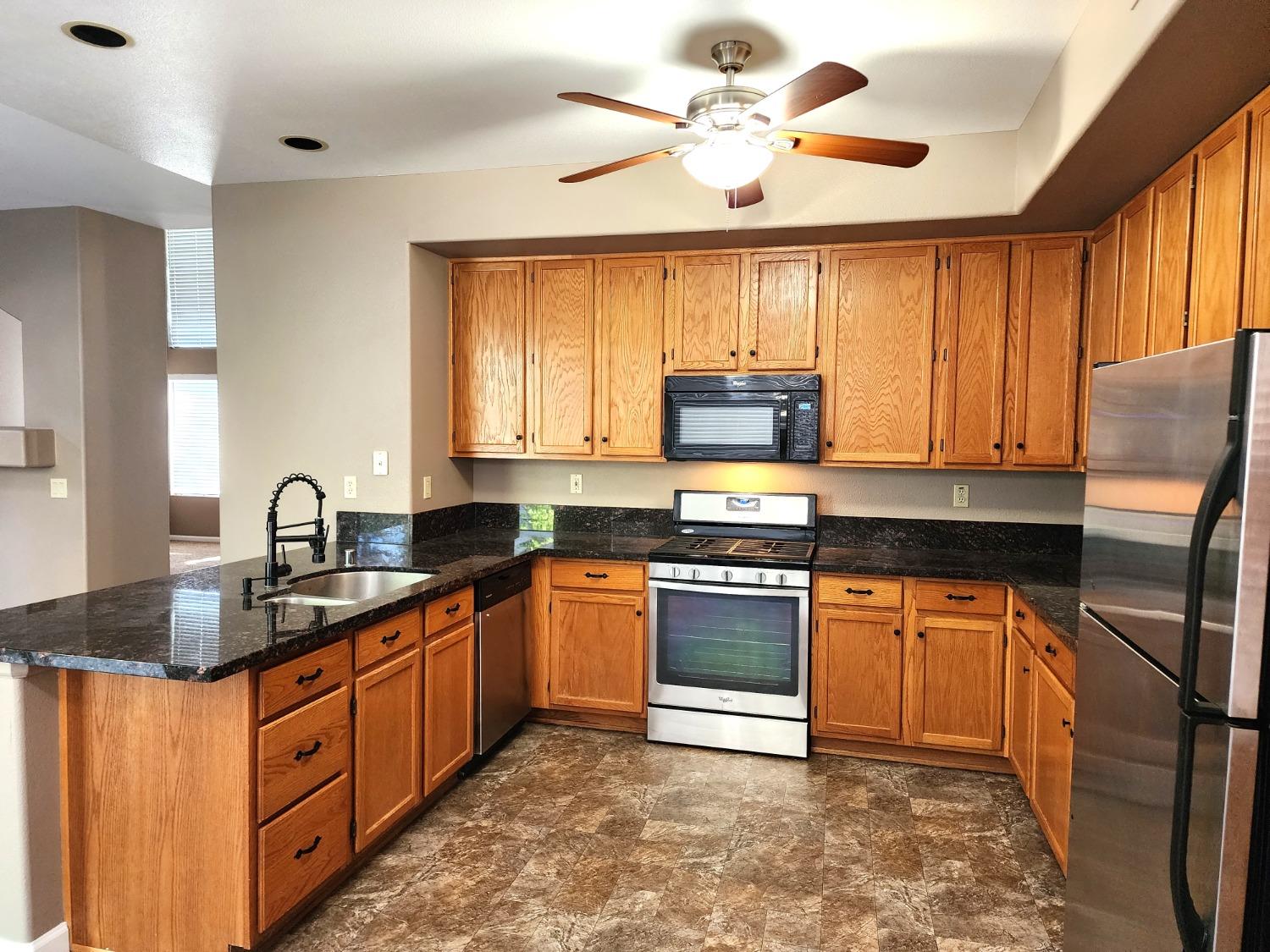 4609 WINTER OAK Way