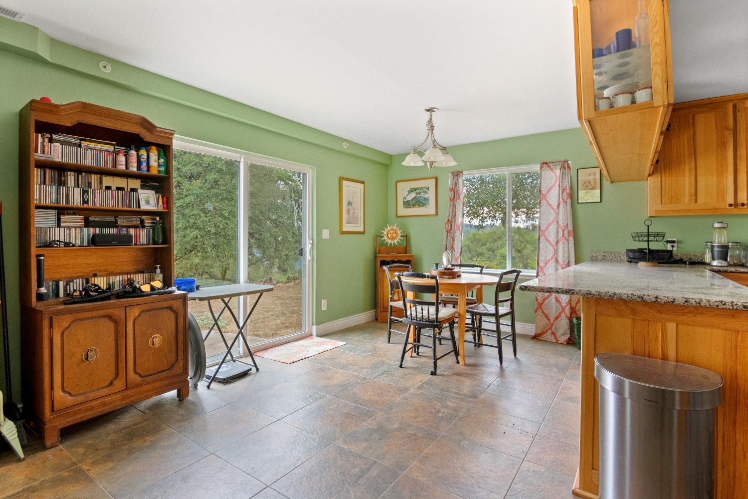 2870 Sand Ridge Rd Rd