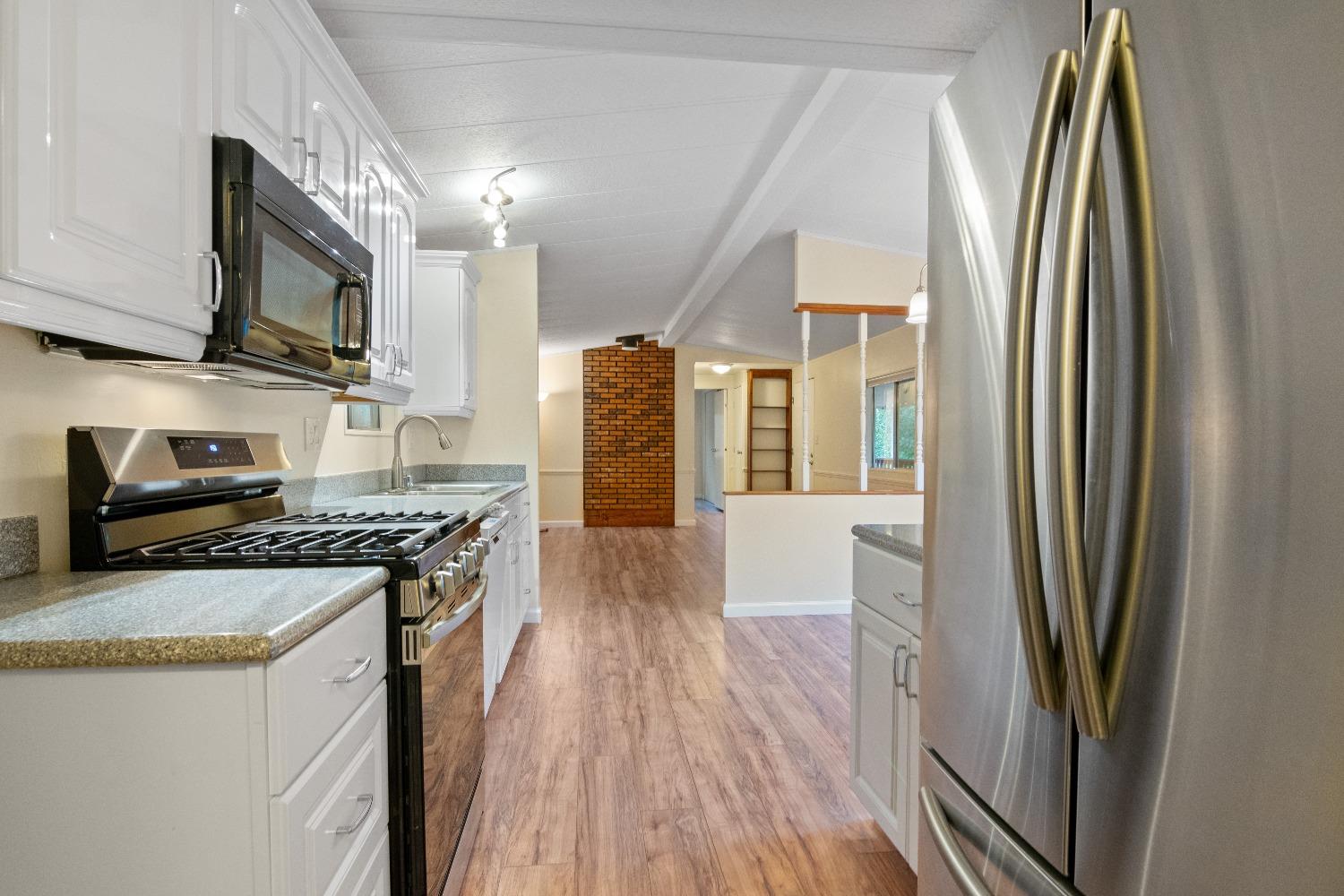 9461 State Highway 193 11