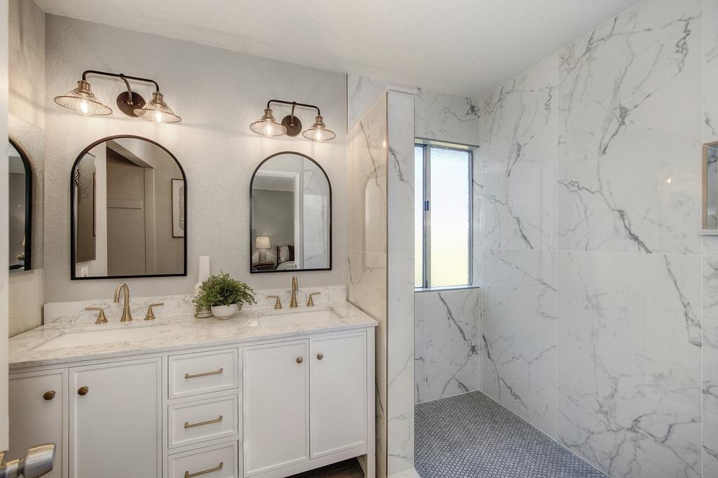 7742 Brown Otter Drive