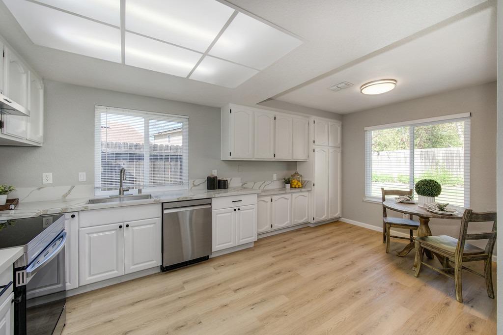 7742 Brown Otter Drive