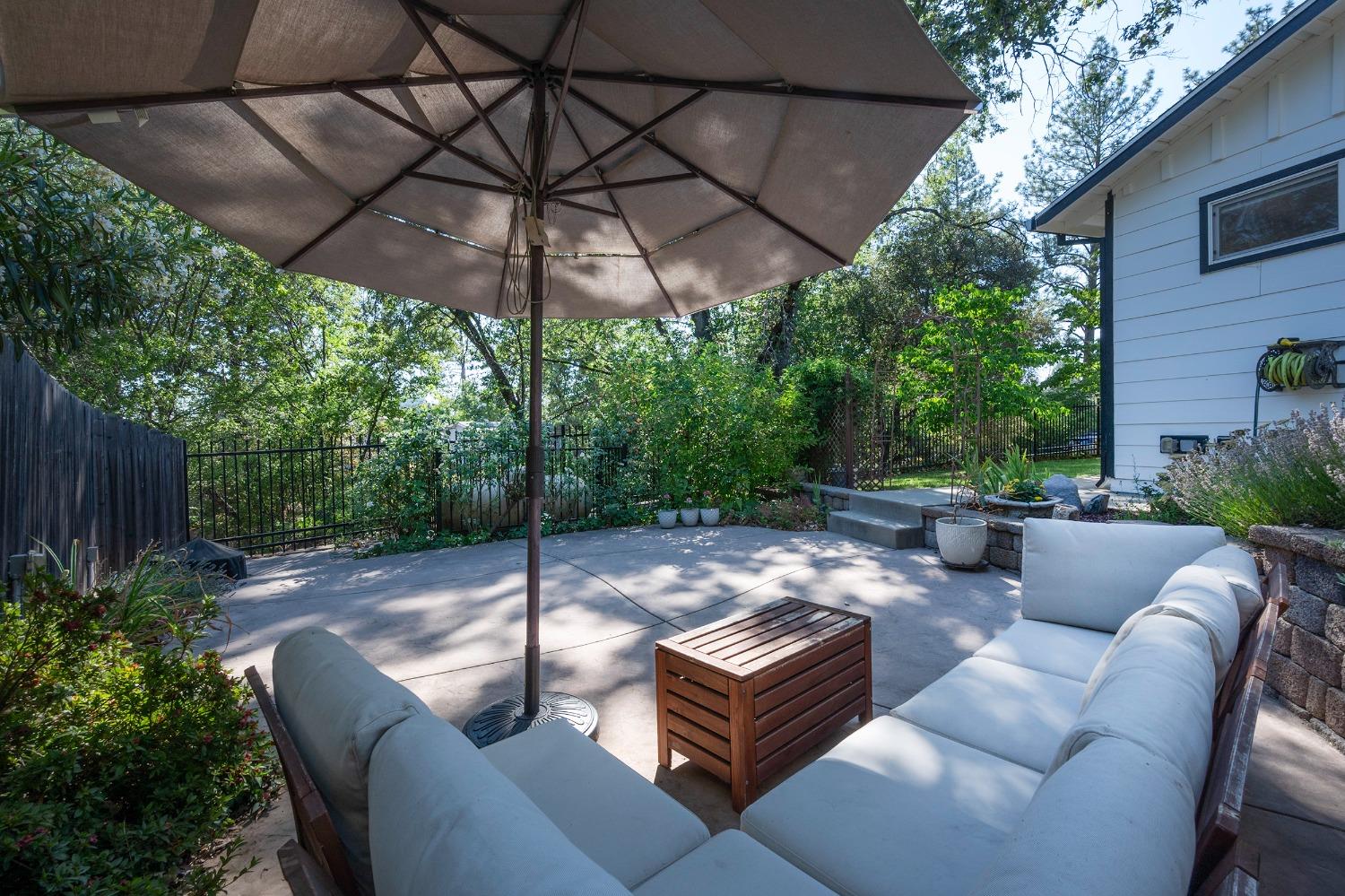 2683 EDGEWOOD Drive