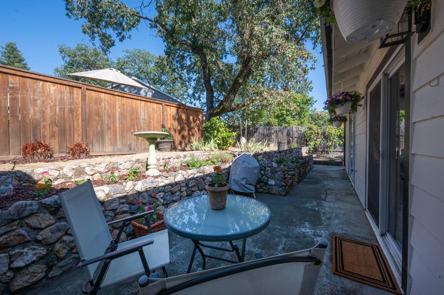 2683 EDGEWOOD Drive