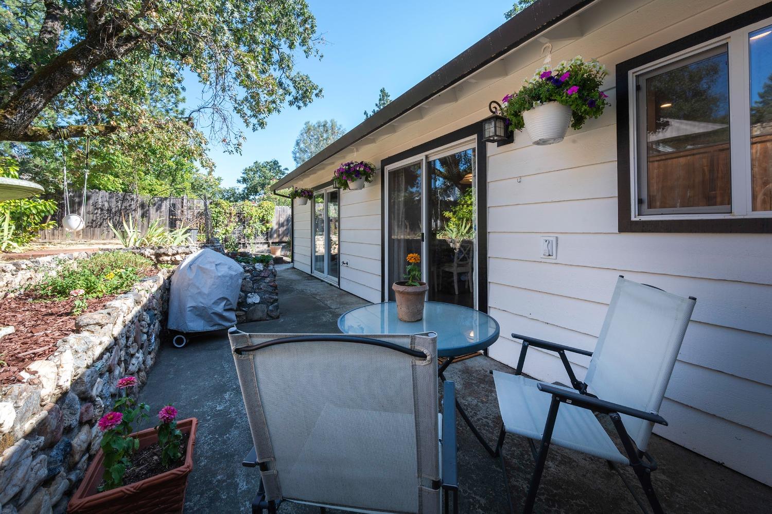 2683 EDGEWOOD Drive