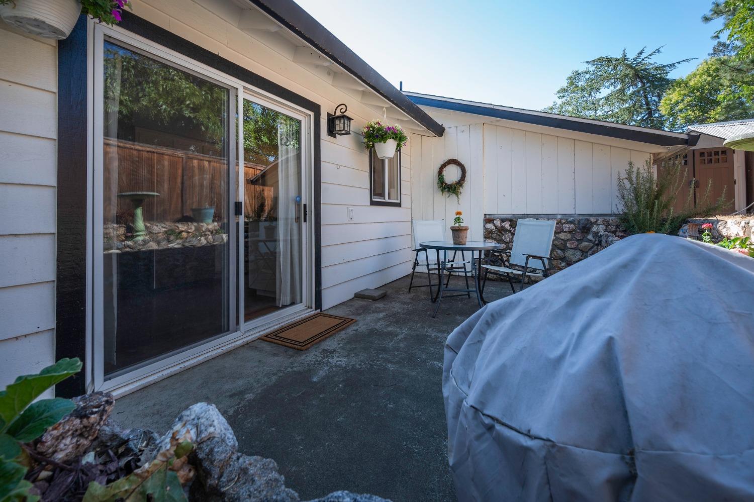 2683 EDGEWOOD Drive