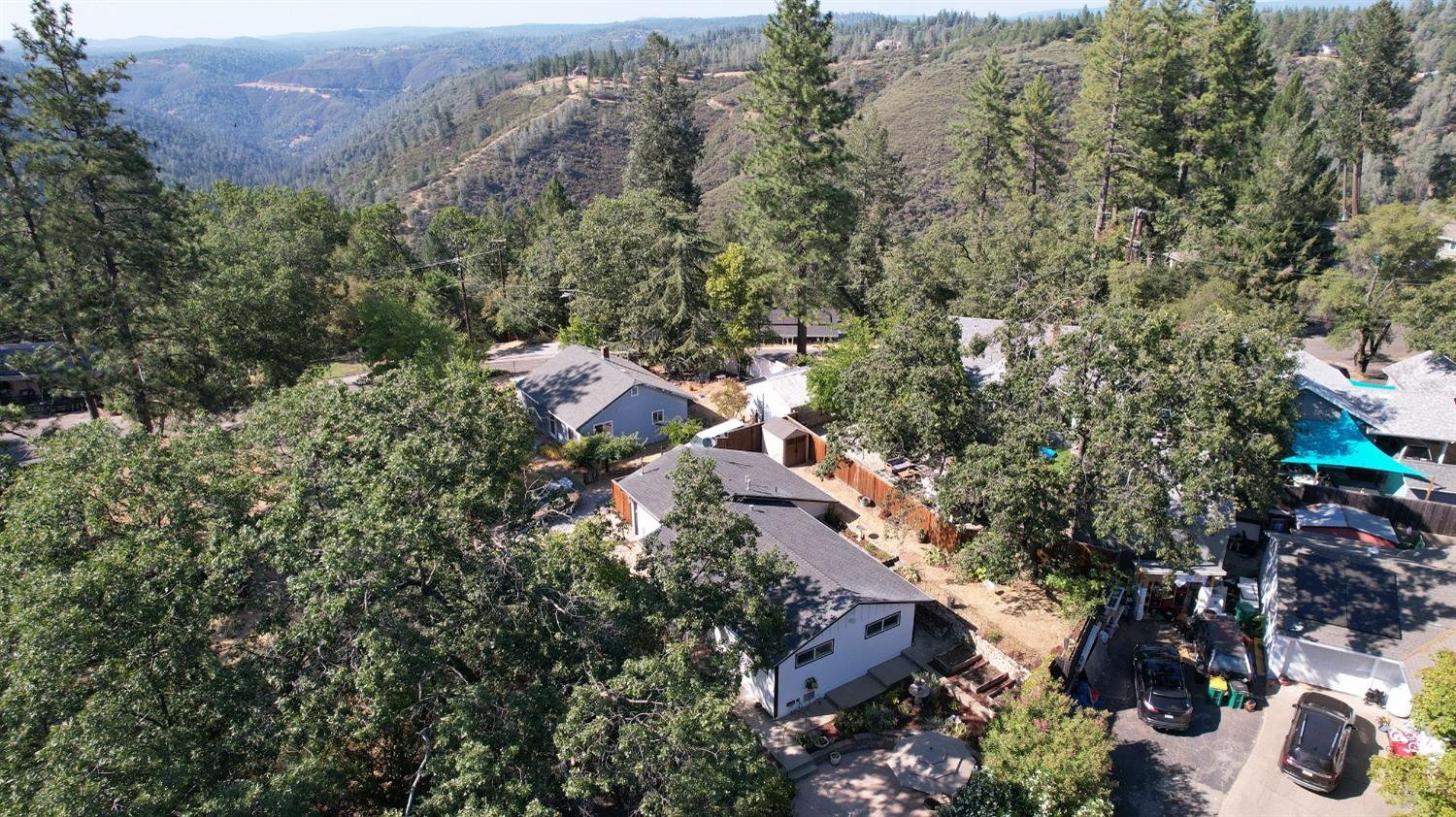 2683 EDGEWOOD Drive